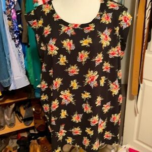 Everleigh floral on black printed blouse​​